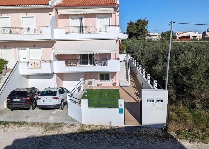 On The Nyaraló Periyiálion